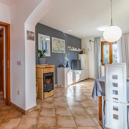 Good Choice Apartman Valbandon